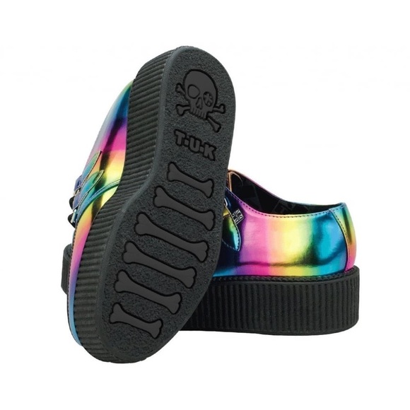 T.U.K.
Unisex Shoes Mondo Hi Creepers Sneaker Metallic Rainbow A8647 - Picture 3 of 11